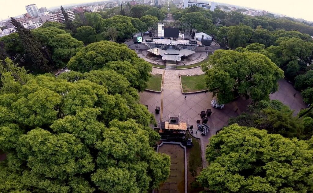 Vista aérea de la Plaza Independencia Mendoza 2015