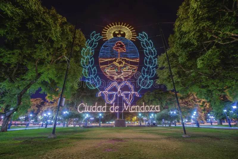 Plaza de la Independencia en Ciudad Mendoza